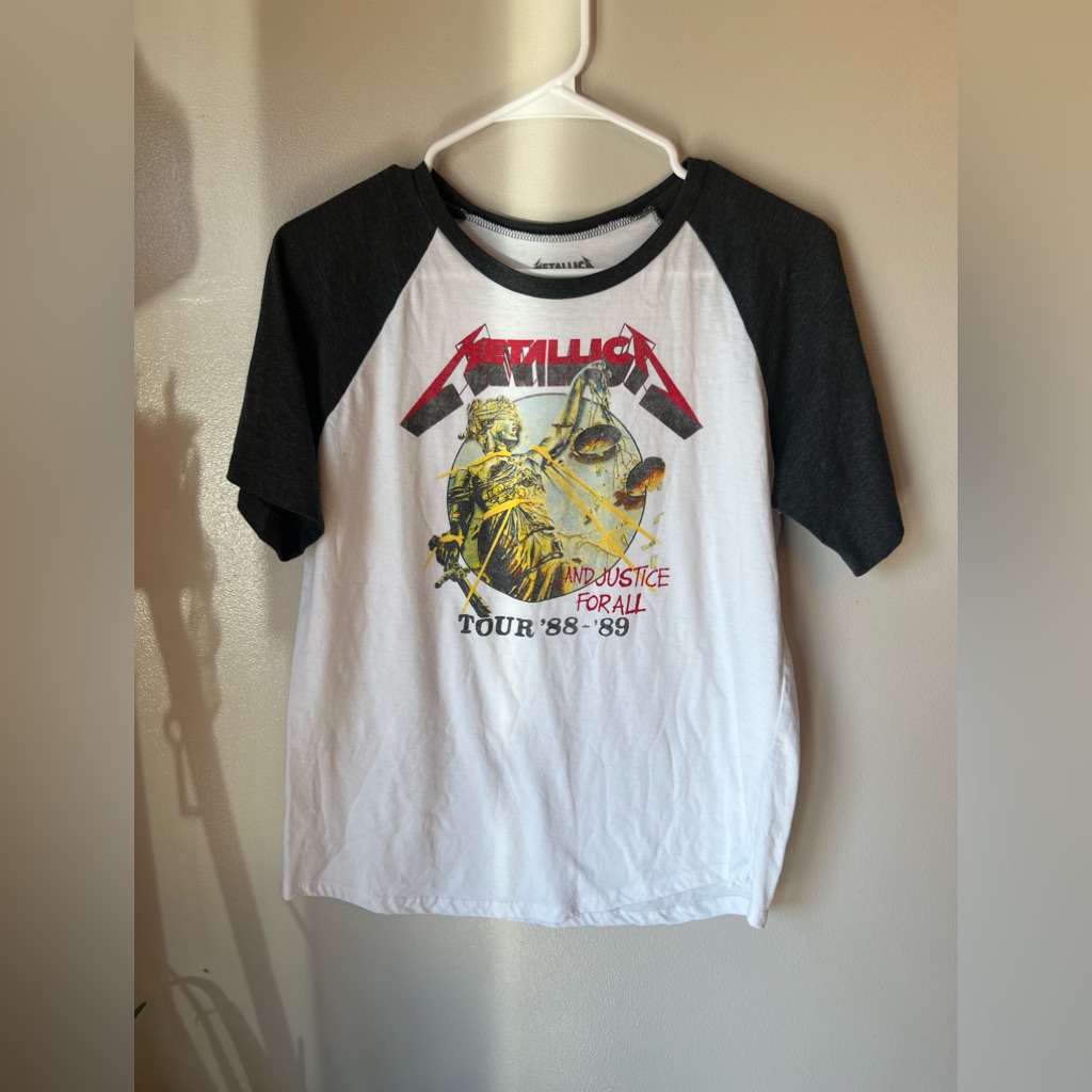 Metallica Brand 198889 Tour Shirt Amazing